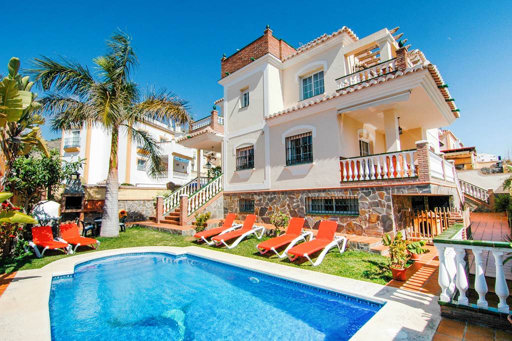 AGP_88874_Villa_Karina_Nerja_0125_13.jpg