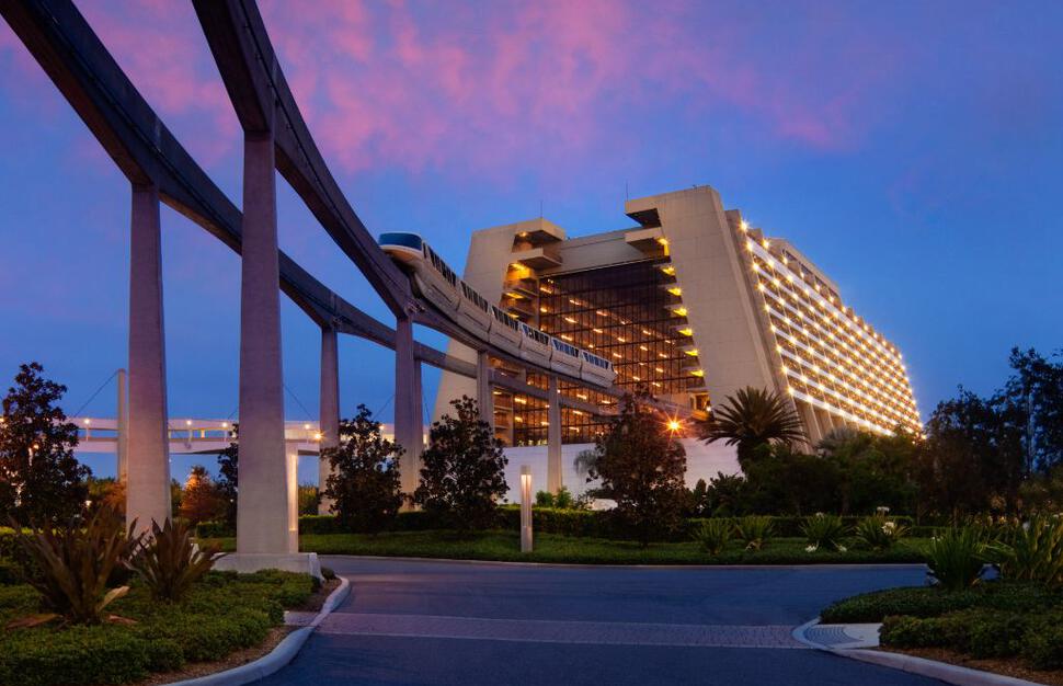 Disneys-Contemporary-Resort-13.jpg