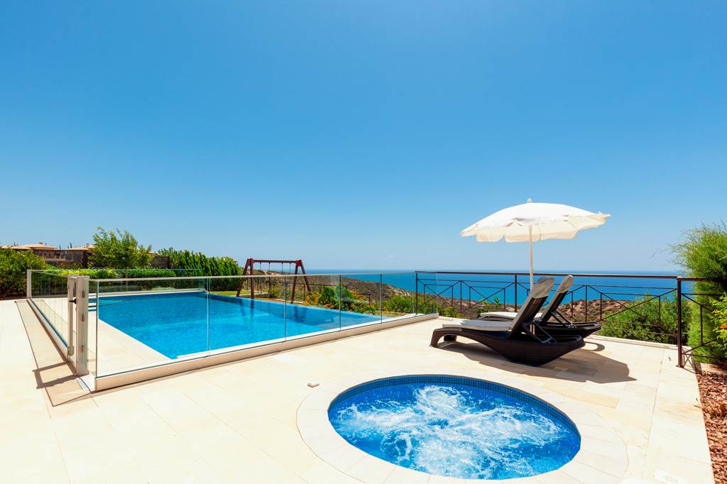 PFO_87969_Mythos_Collection_Five_Bedroom_Villa_with_Private_Pool_AV05_0824_14.jpg