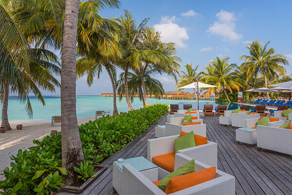 Vilamendhoo-Resort-Spa-3.jpg