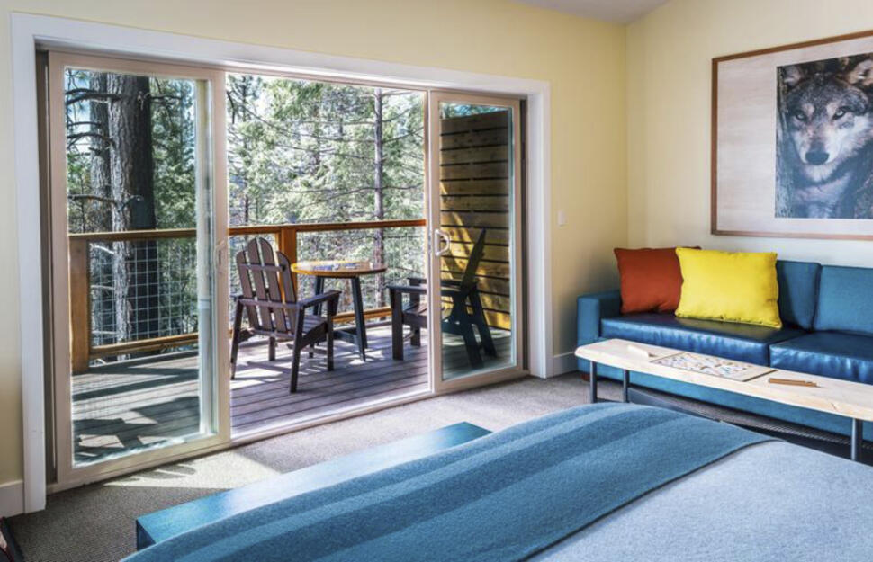 Rush-Creek-Lodge-at-Yosemite-4.jpg