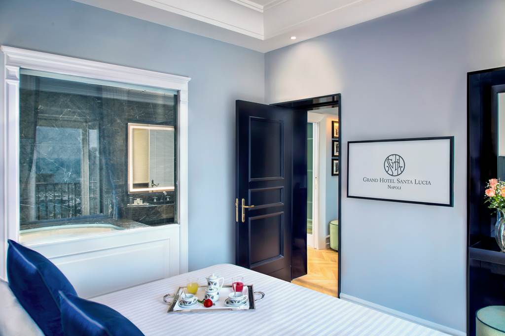 NAP_81940_Grand_Hotel_Santa_Lucia_0724_05.jpg