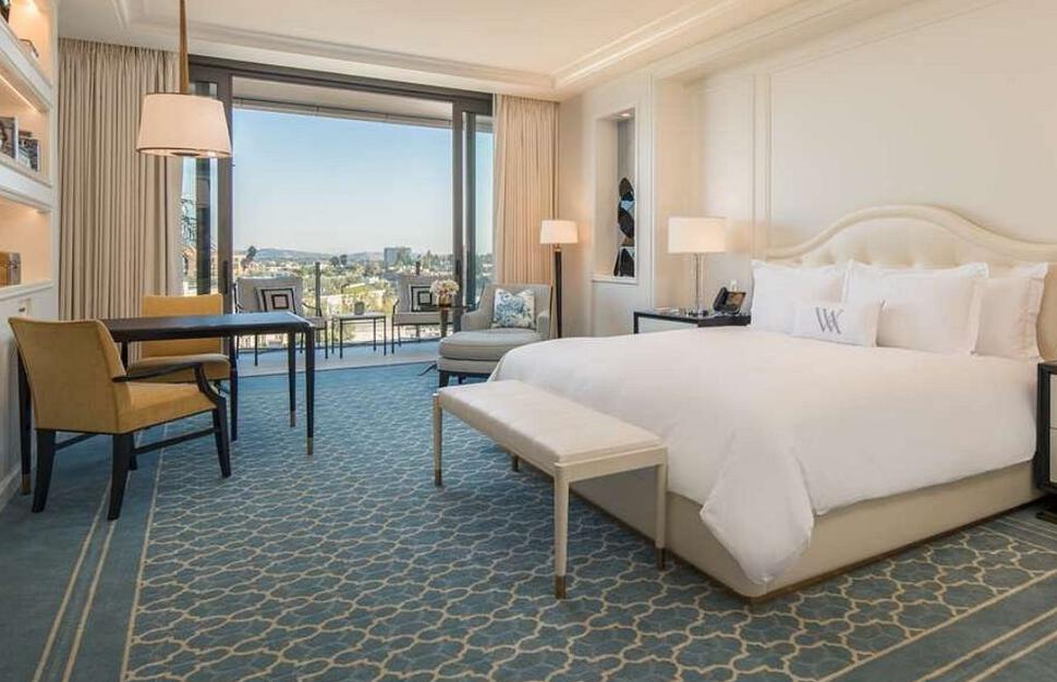 Waldorf-Astoria-Beverly-Hills-5.jpg