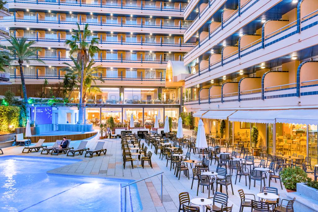 REU_2664_4R_playa_park_hotel_salou_0918_02.jpg