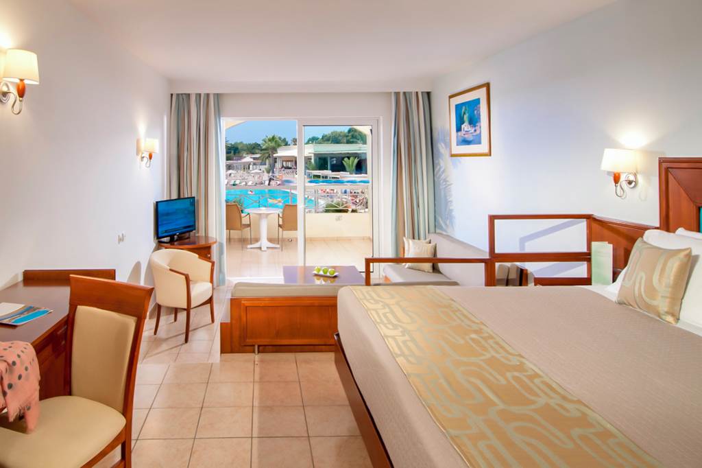 KGS_68540_Kipriotis_Maris_Suites_1122_01.jpg