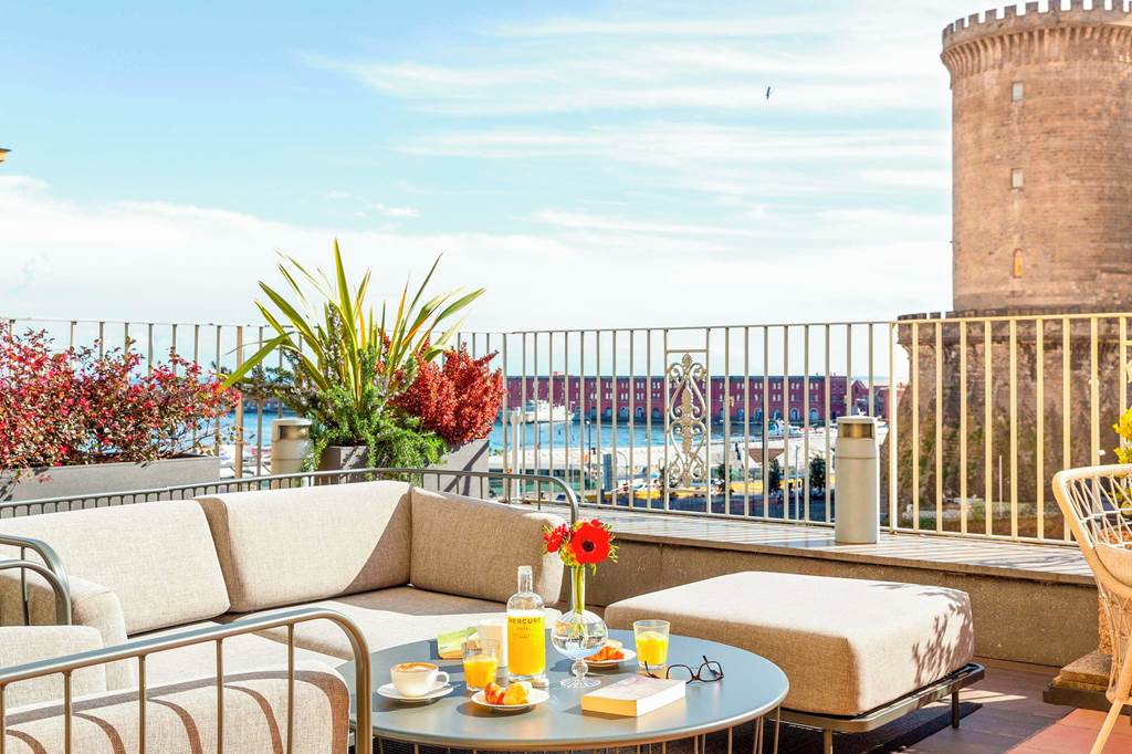 NAP_80562_Hotel_Mercure_Napoli_Centro_Angioino_0824_21.jpg