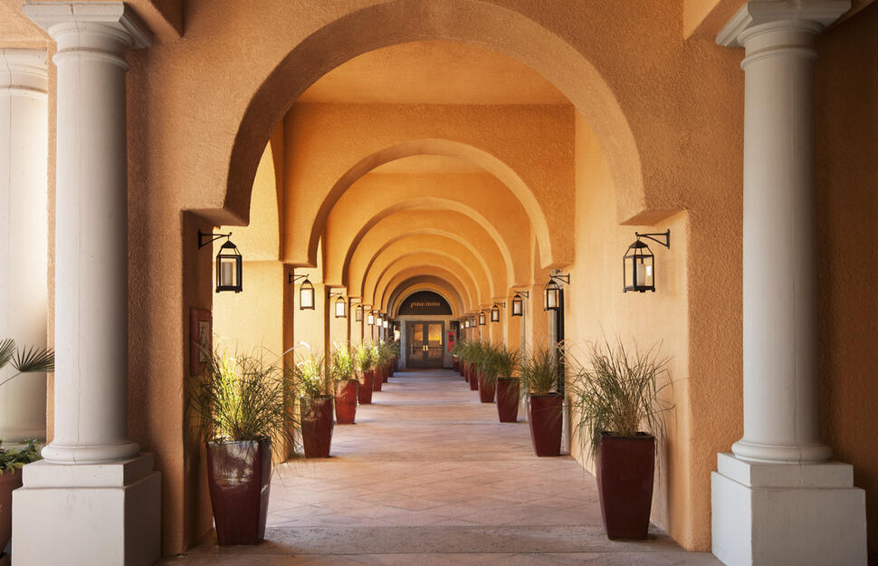 Westin-Mission-Hills-Resort-Spa-15.jpg