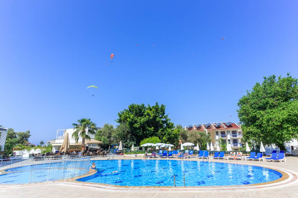 DLM_77806_Oludeniz_Beach_Resort_by_Z_Hotels_0518_12.jpg