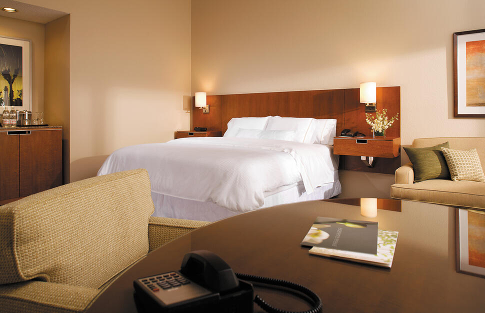 Westin-Mission-Hills-Resort-Spa-14.jpg