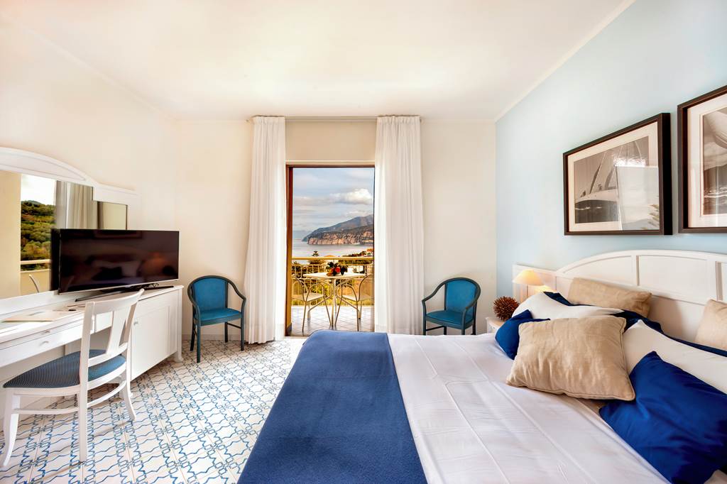 NAP_83043_Grand_Hotel_Vesuvio_NAP_0521_06.jpg