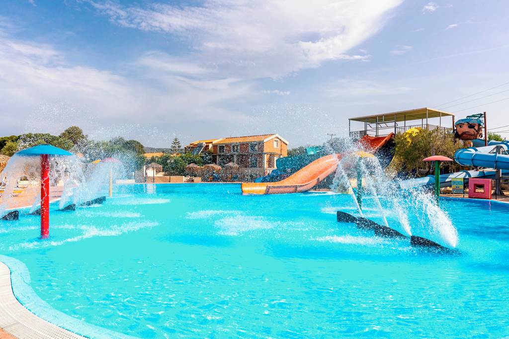 EFL_73498_Ionian_Sea_Hotel_&_Villas_-_Aqua_Park_0624_15.jpg