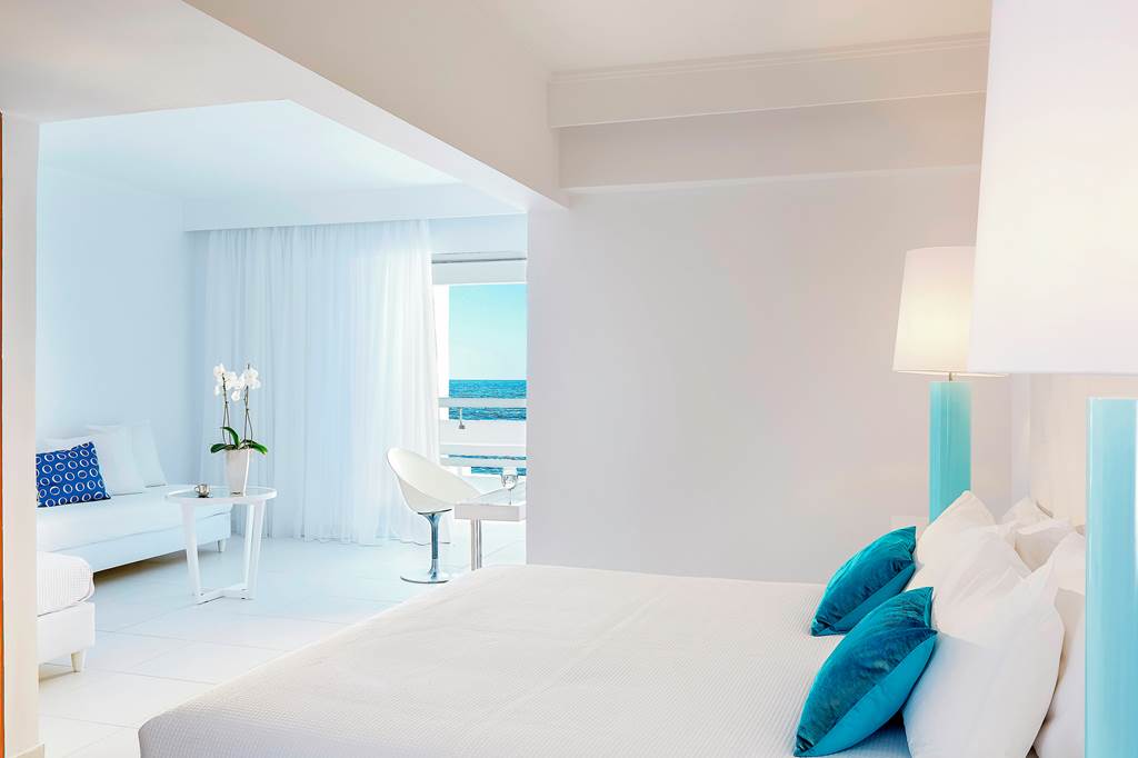 HER_81870_Grecotel_LUX_ME_White_Palace_0120_09.jpg