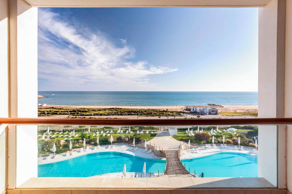 FAO_70000_Crowne_Plaza_Vilamoura_0722_22.jpg