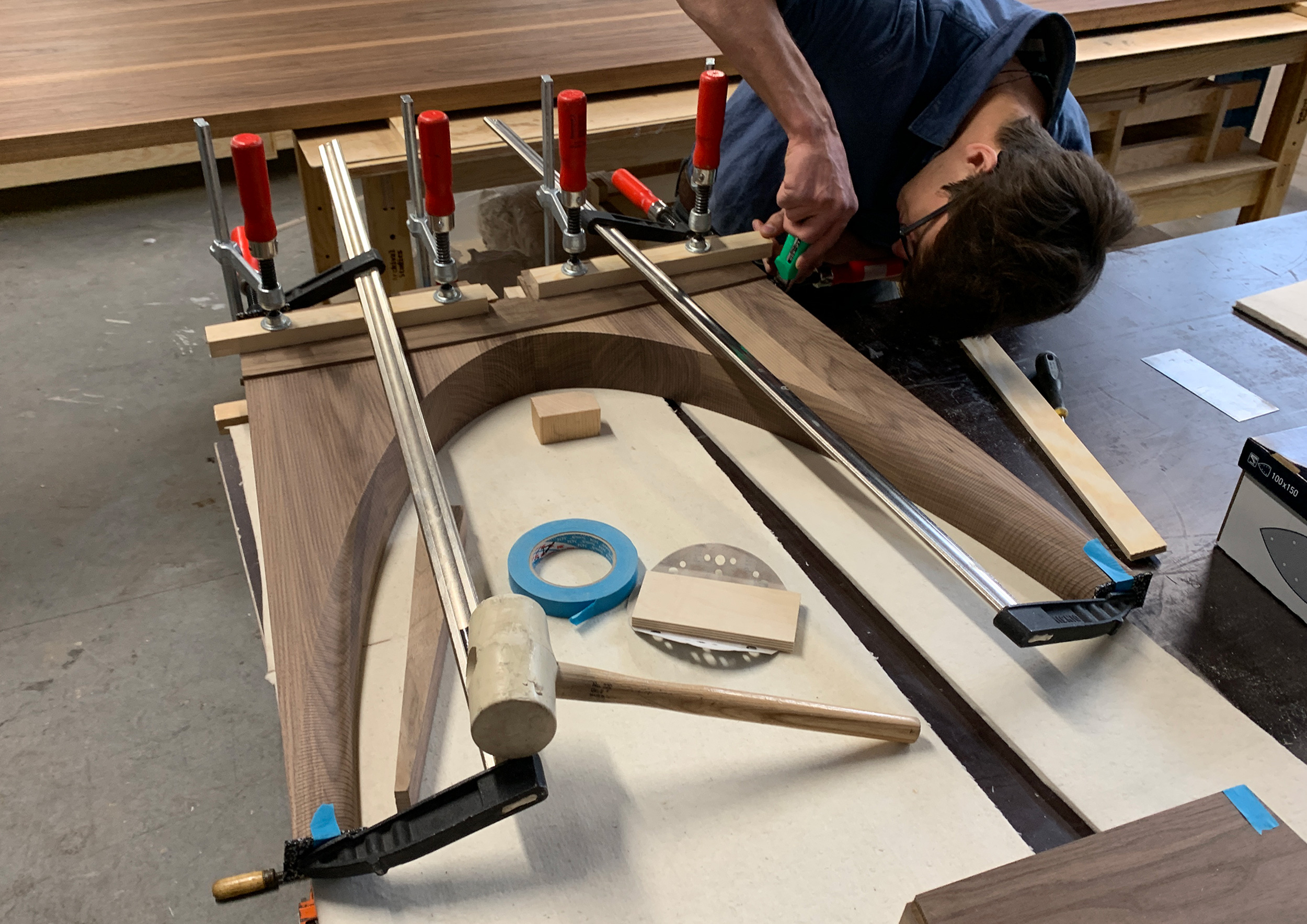 CARRIERS 03 _ WALNUT_07