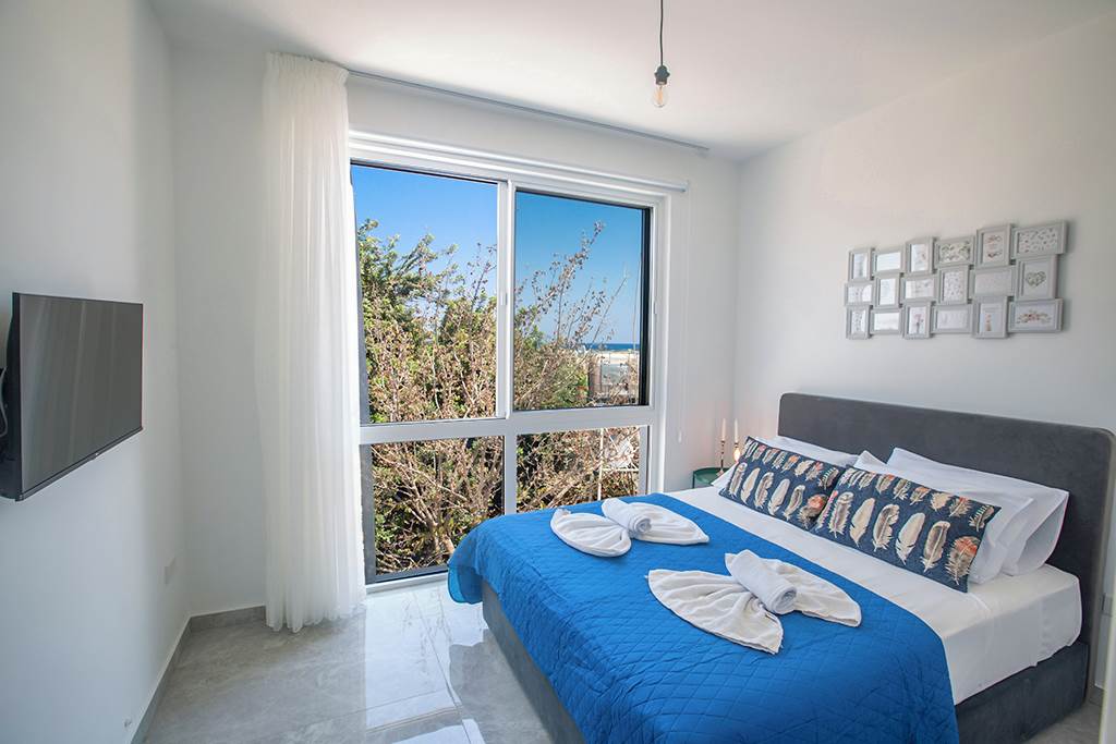 LCA_83435_Vie_Bleu_Villas_-_4_bed_1221_01.jpg