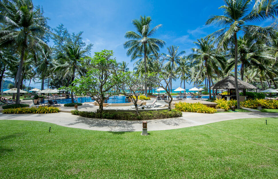 Katathani-Phuket-Beach-Resort-13.jpg