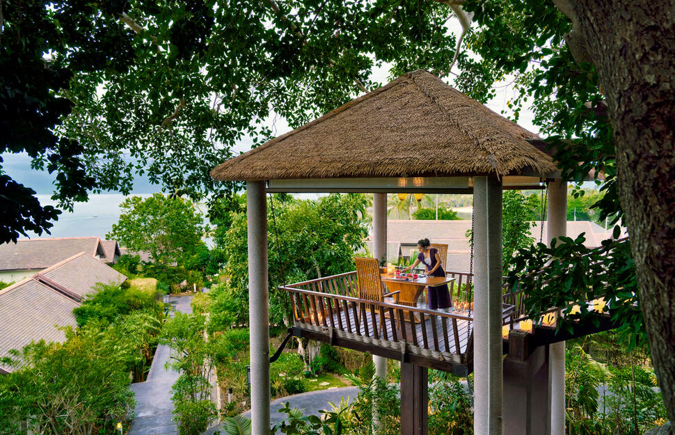 Anantara-Lawana-Koh-Samui-Resort-12.jpg