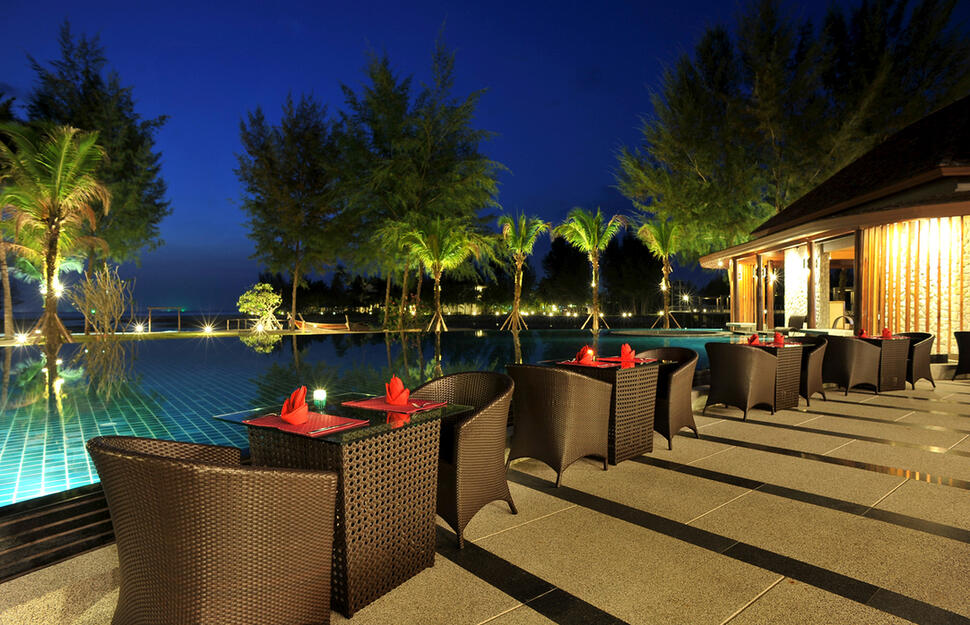 Apsara-Beachfront-Resort-Villa-15.jpg