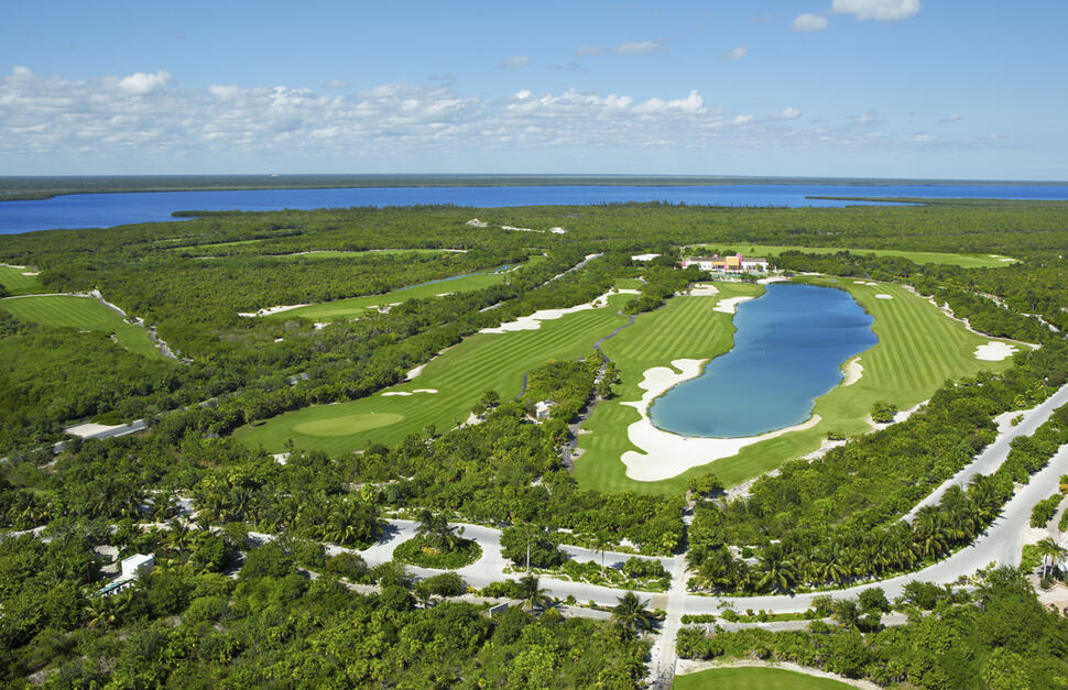 Secrets-Playa-Mujeres-Golf-Spa-Resort-15.jpg