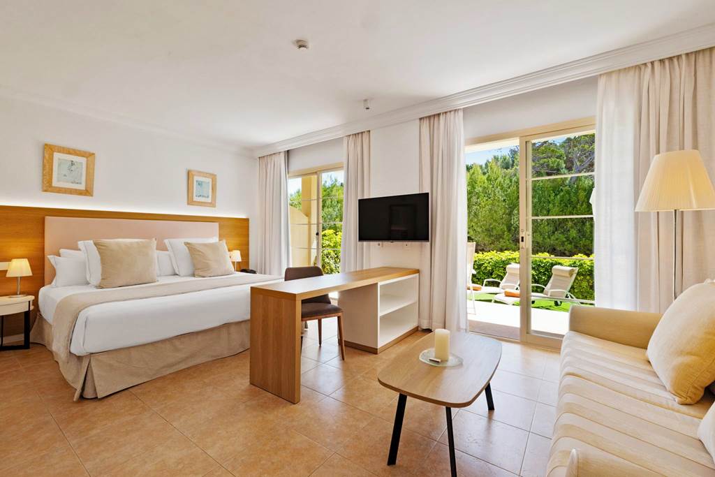 PMI_71468_VIVA_Cala_Mesquida_Suites_and_Spa_Adults_Only_0225_02.jpg