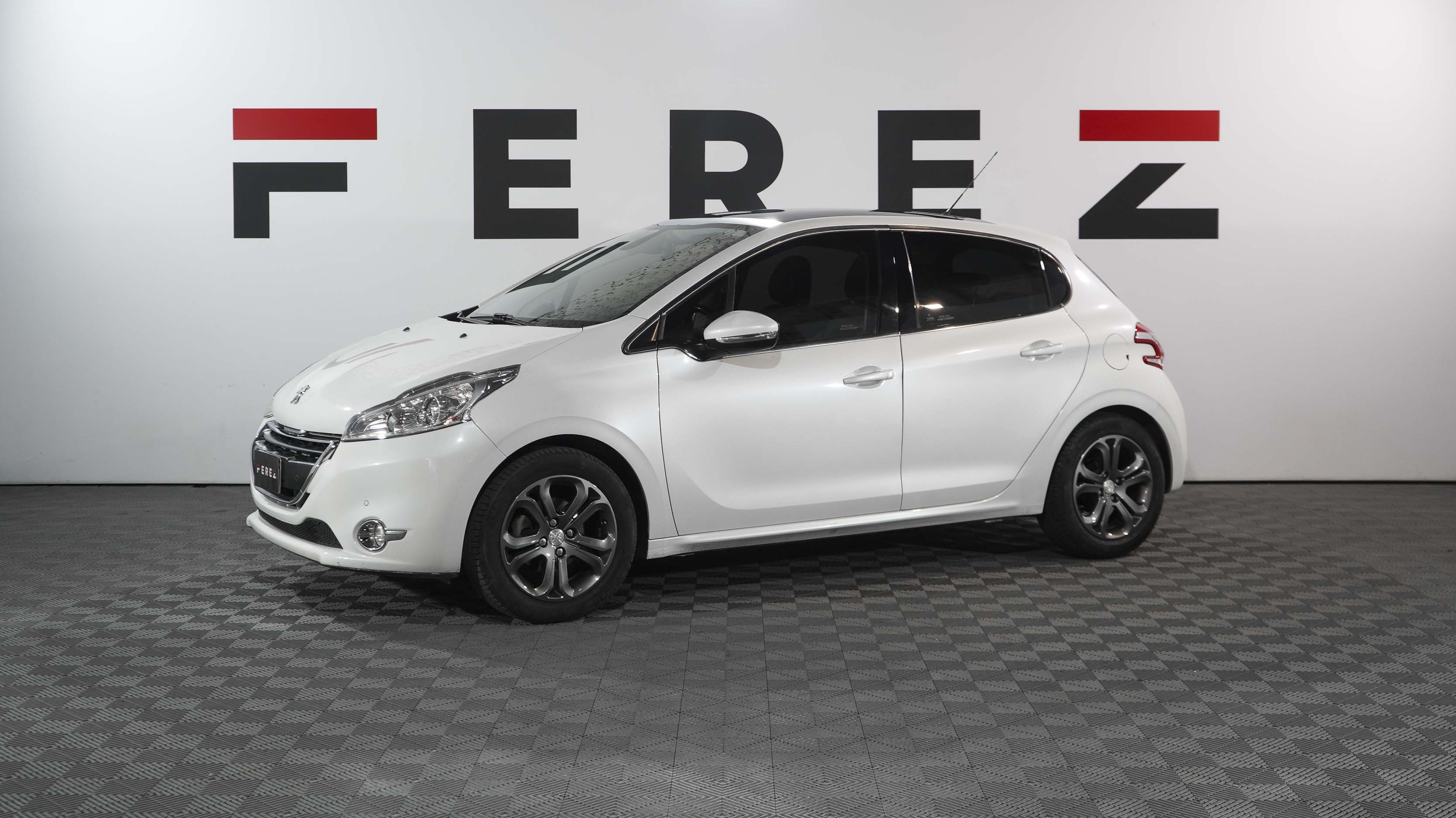 peugeot 208 1.6 feline pack cuir