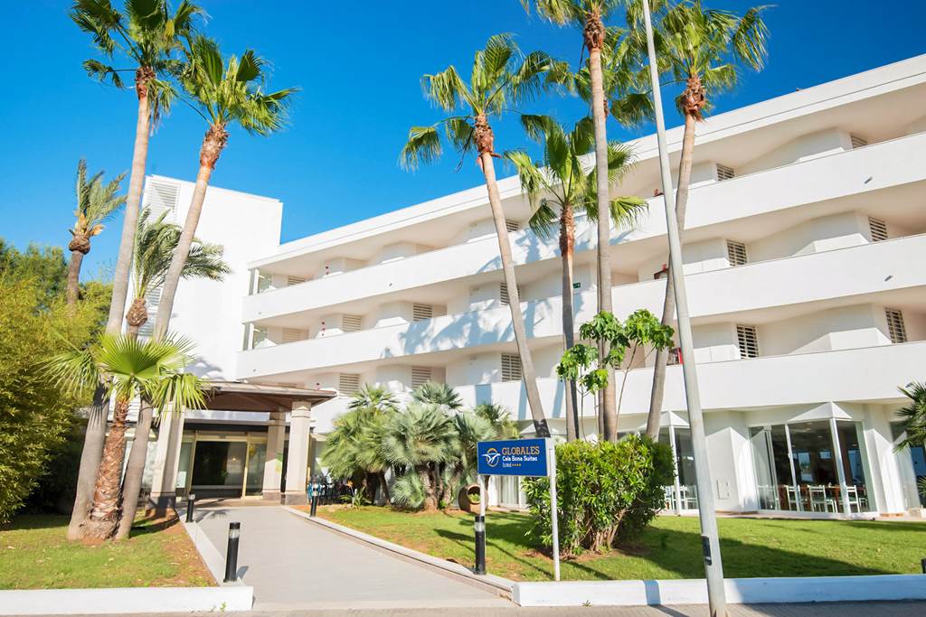 PMI_80692_Globales_Cala_Bona_Suites_0821_12.jpg