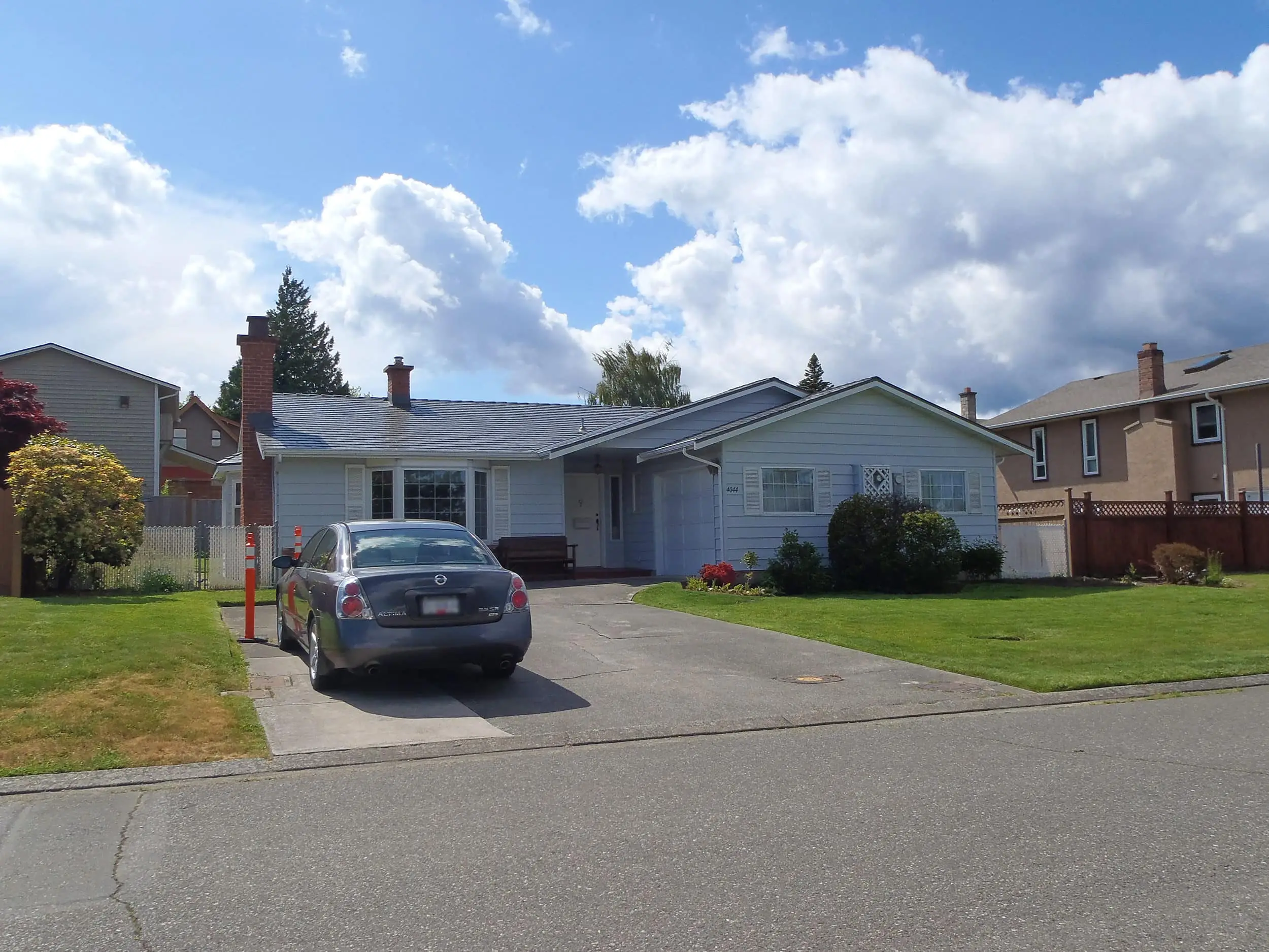 Interlock® Aluminum Slate Metal Roofing in Musket Grey – Victoria, BC