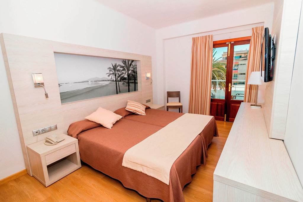 PMI_394_Eix_Alcudia_Hotel_0223_04.jpg