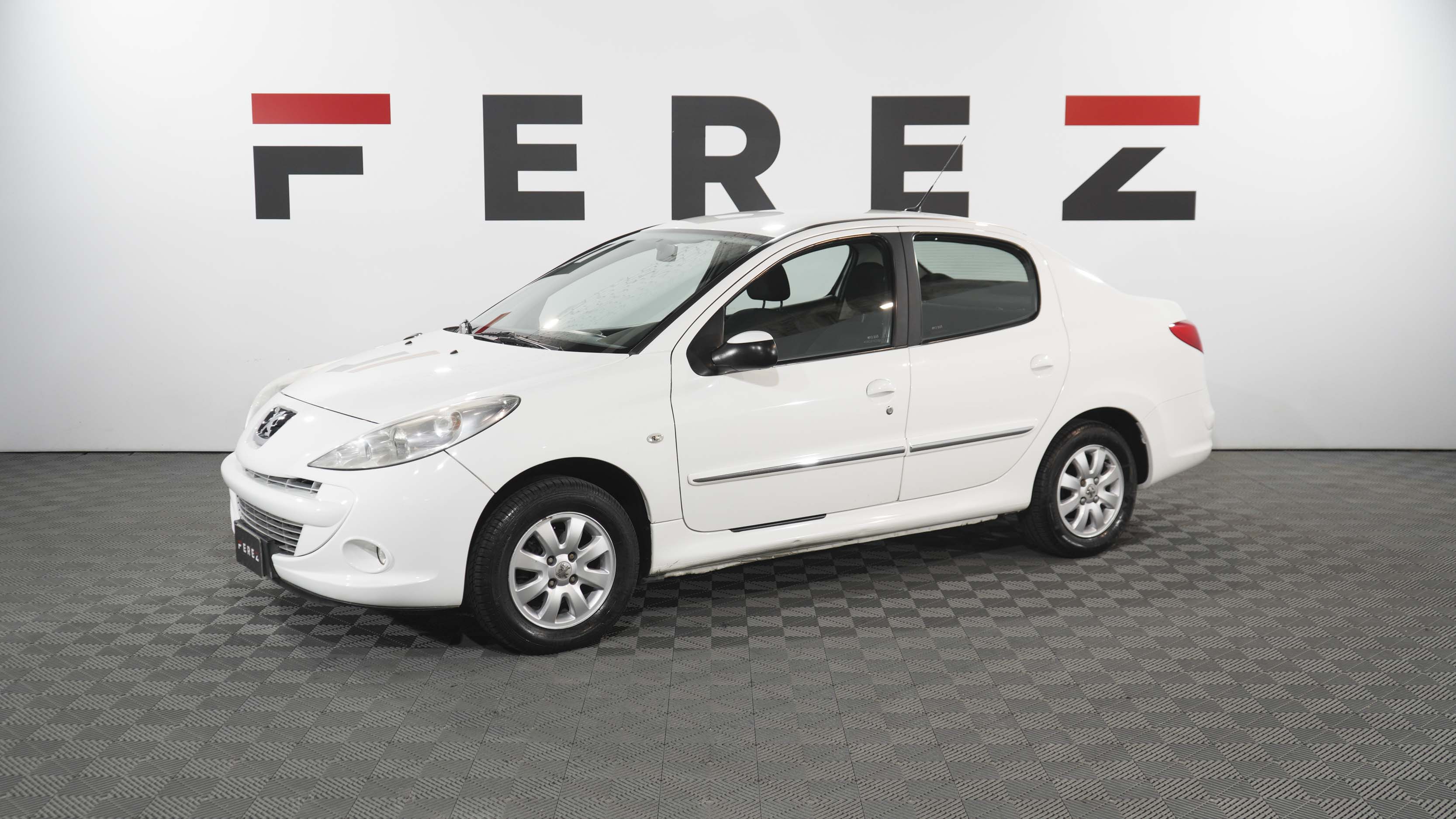 peugeot 207 COMPACT 1.4  ALLURE MT
