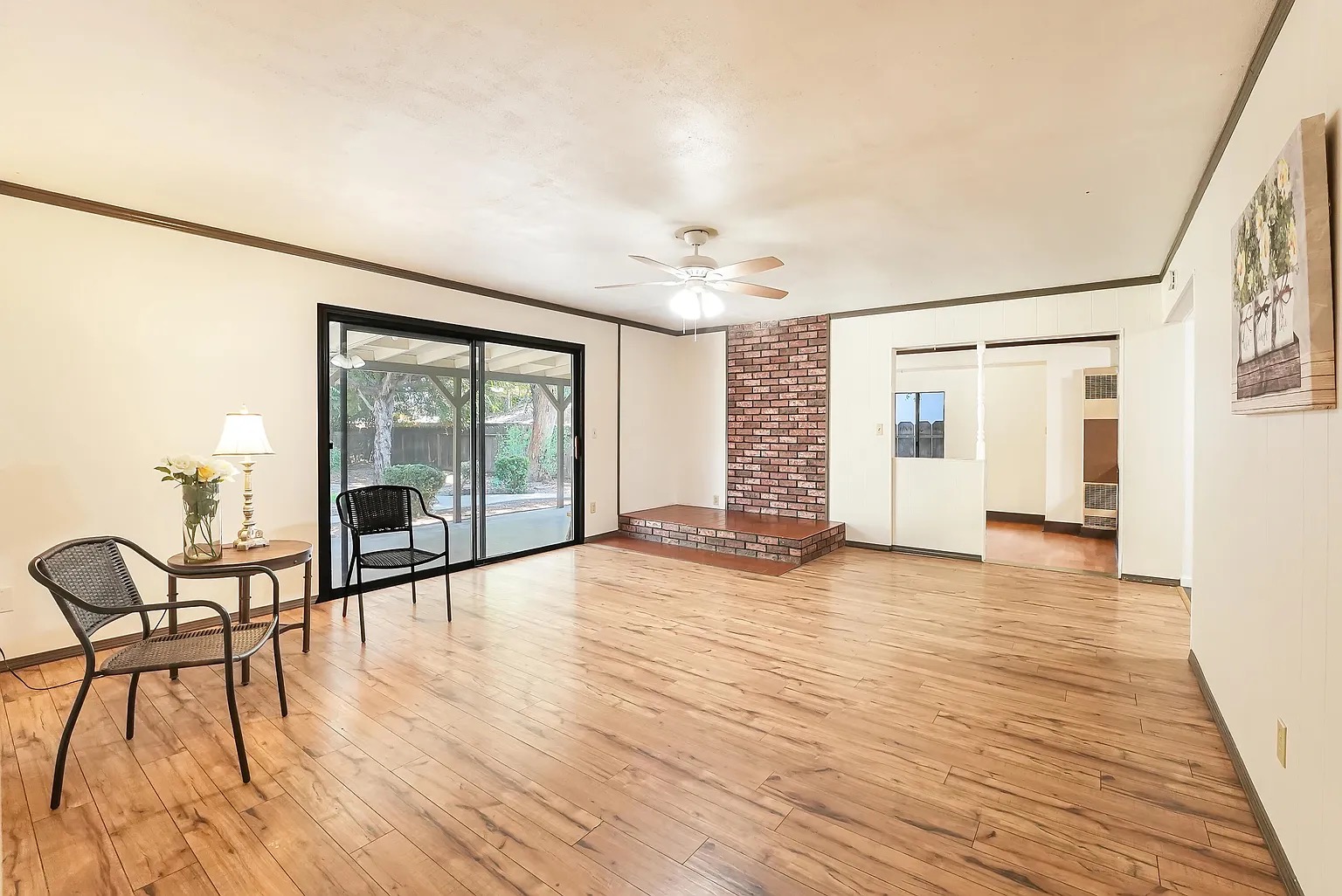 Real estate property located at 3732 W Paradise Avenue, Sw Visalia, Visalia, CA