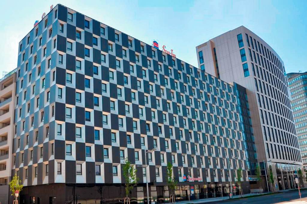 VIE_82263_Star_Inn_Hotel_Premium_Wien_Hauptbahnhof_0121_08.jpg