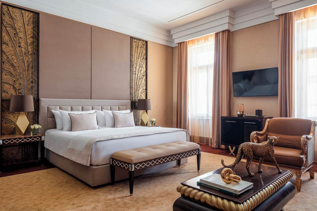 BUD_70703_Anantara_New_York_Palace_Budapest_Hotel_0225_07.jpg