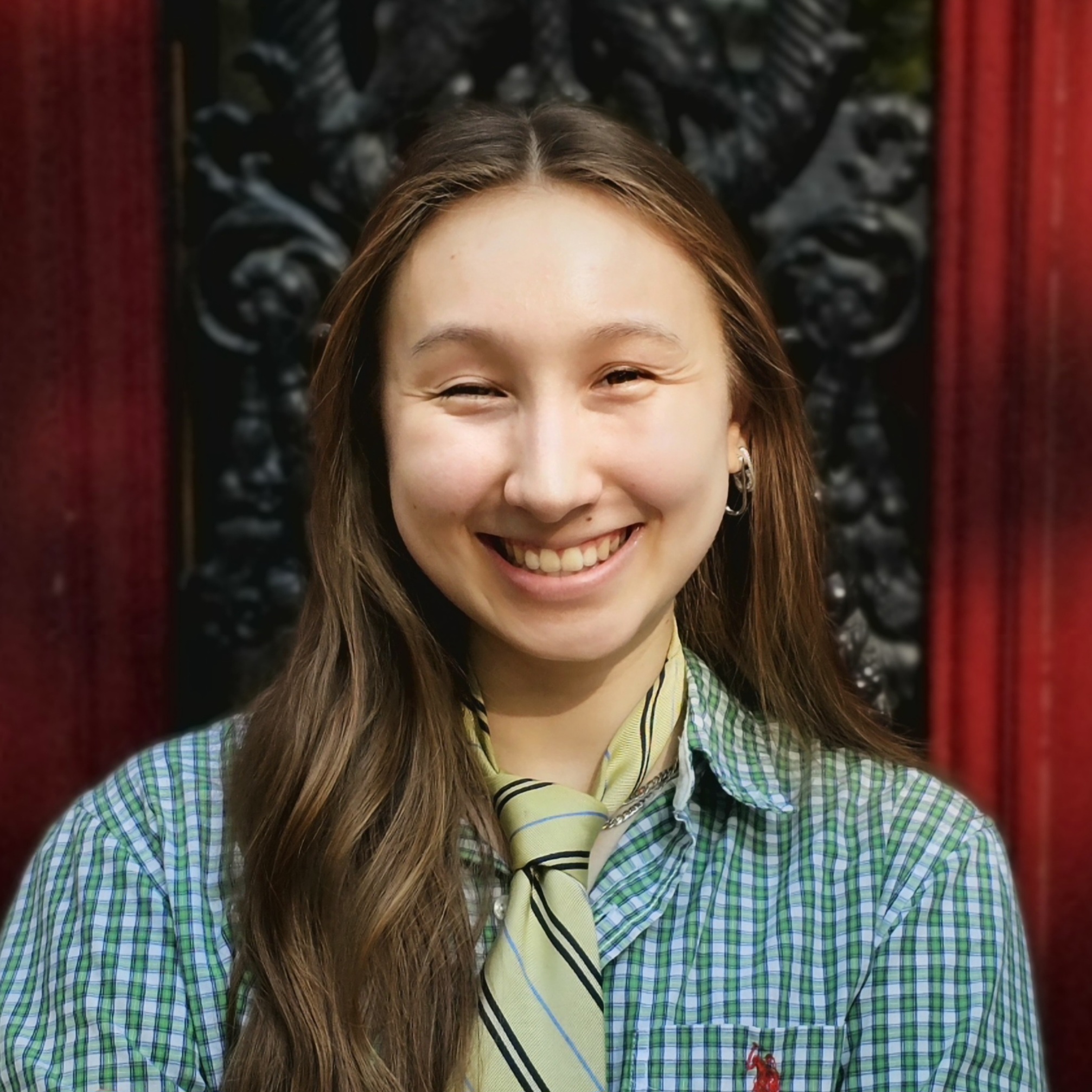 Roxana Grunenwald Avatar