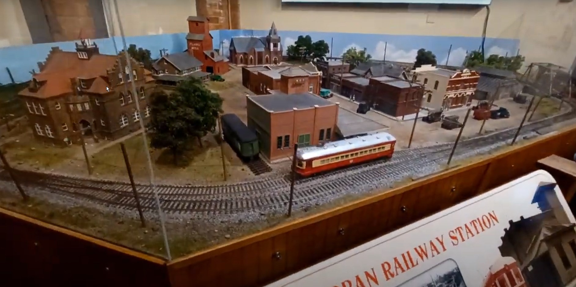 Miniature railway inside the Plano, TX, Interurban Railway Museum