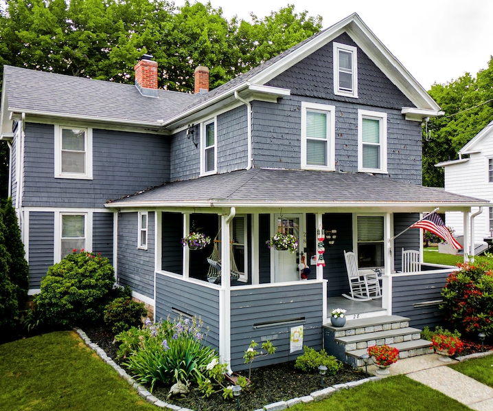 Roofing Company in Ellington, CT | 40 Yrs Experience