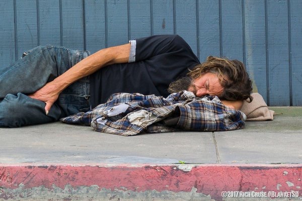 Help Blanket San Diego's Homeless!
