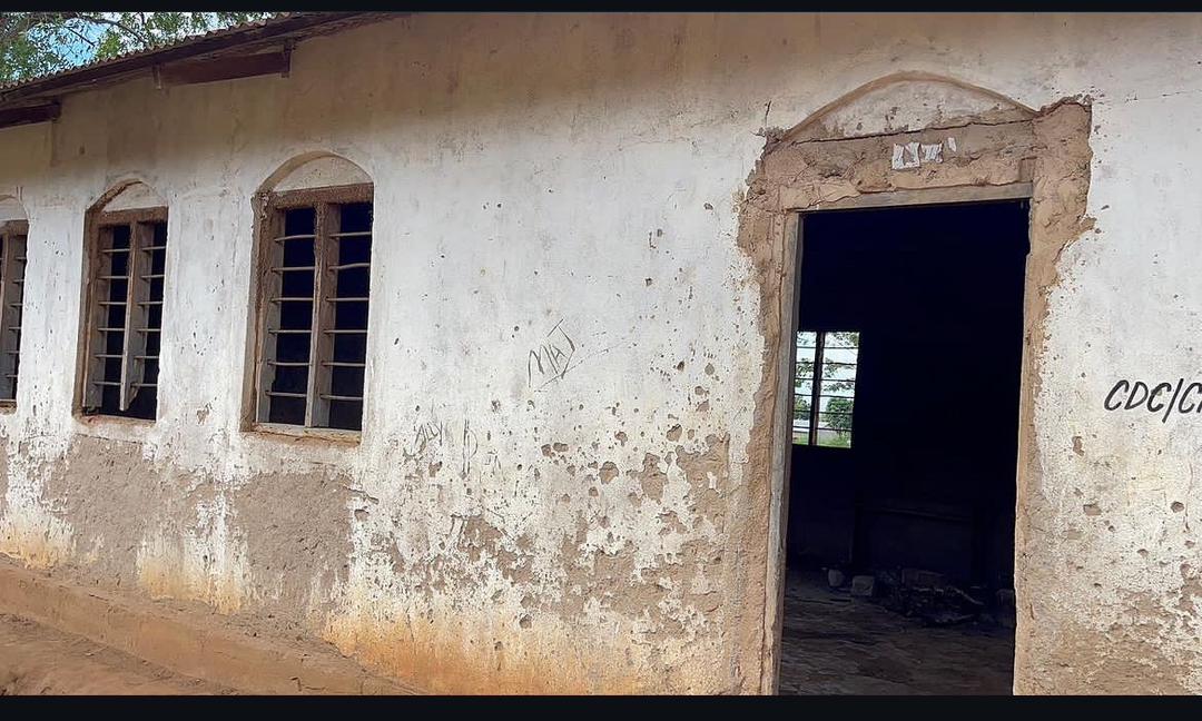 RENOVATING A PRE- PRIMARY SCHOOL
