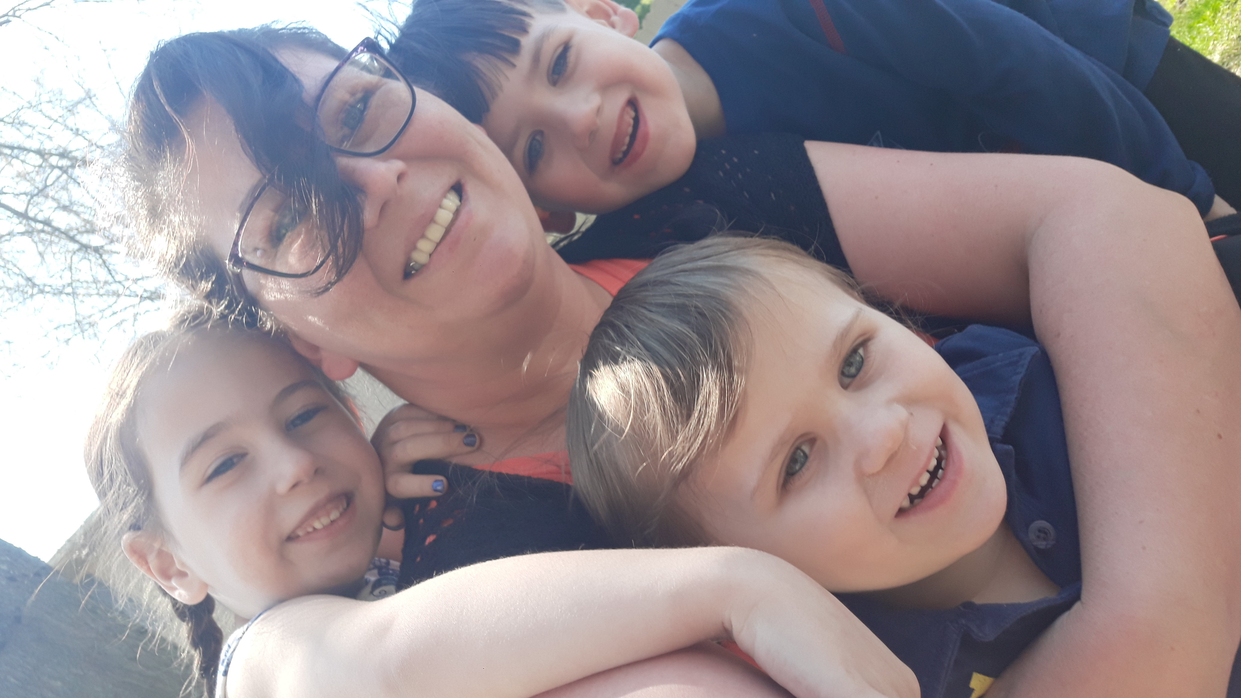 PLEASE HELP me and my kids