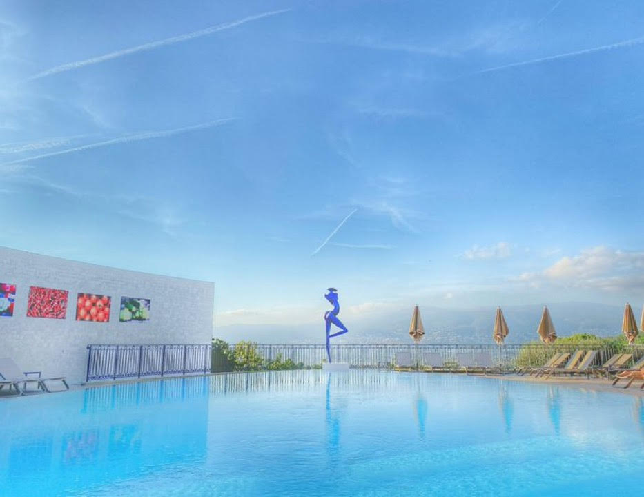 FE: Gratitude + Giving