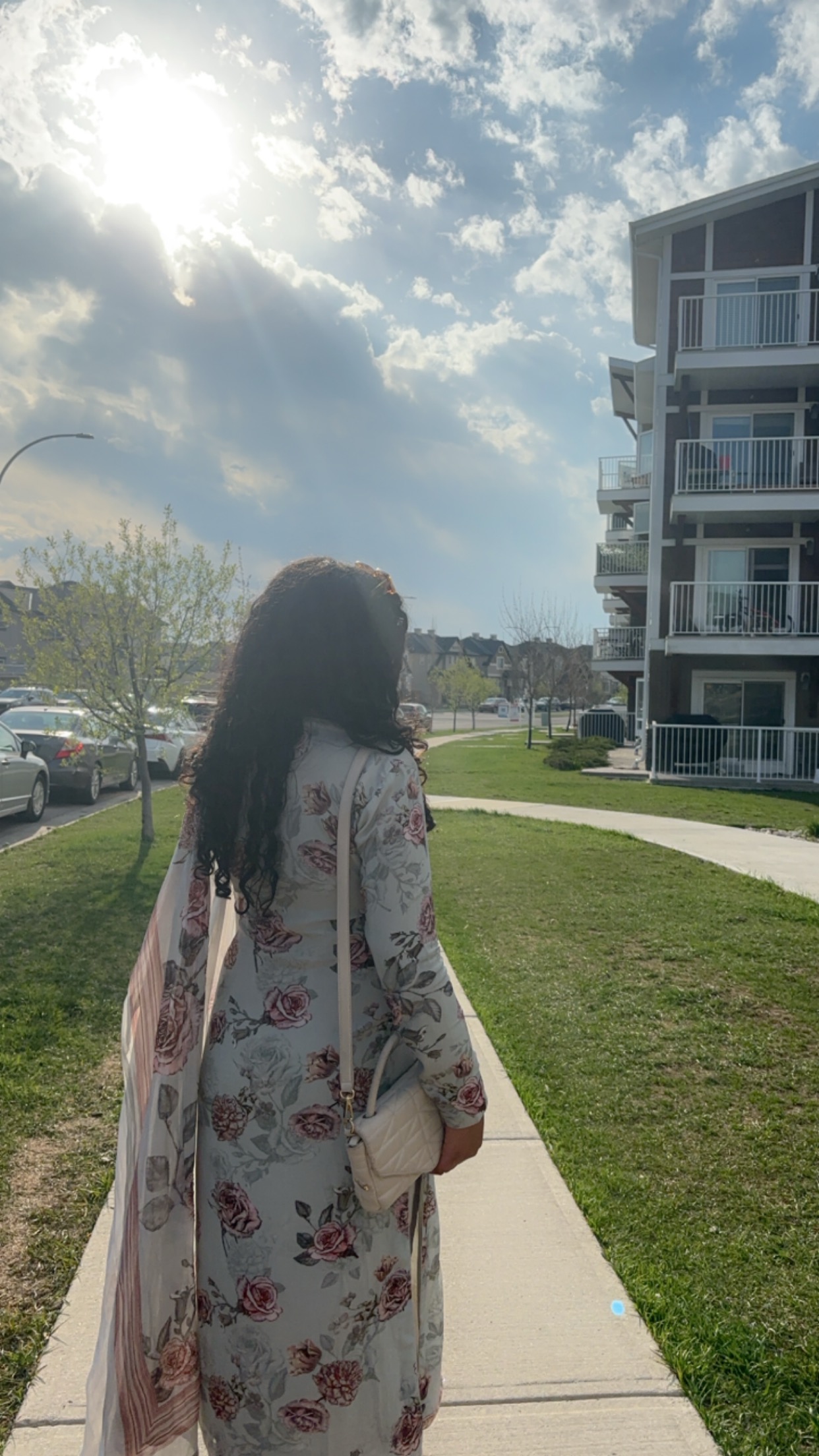 To be in a dhar man video