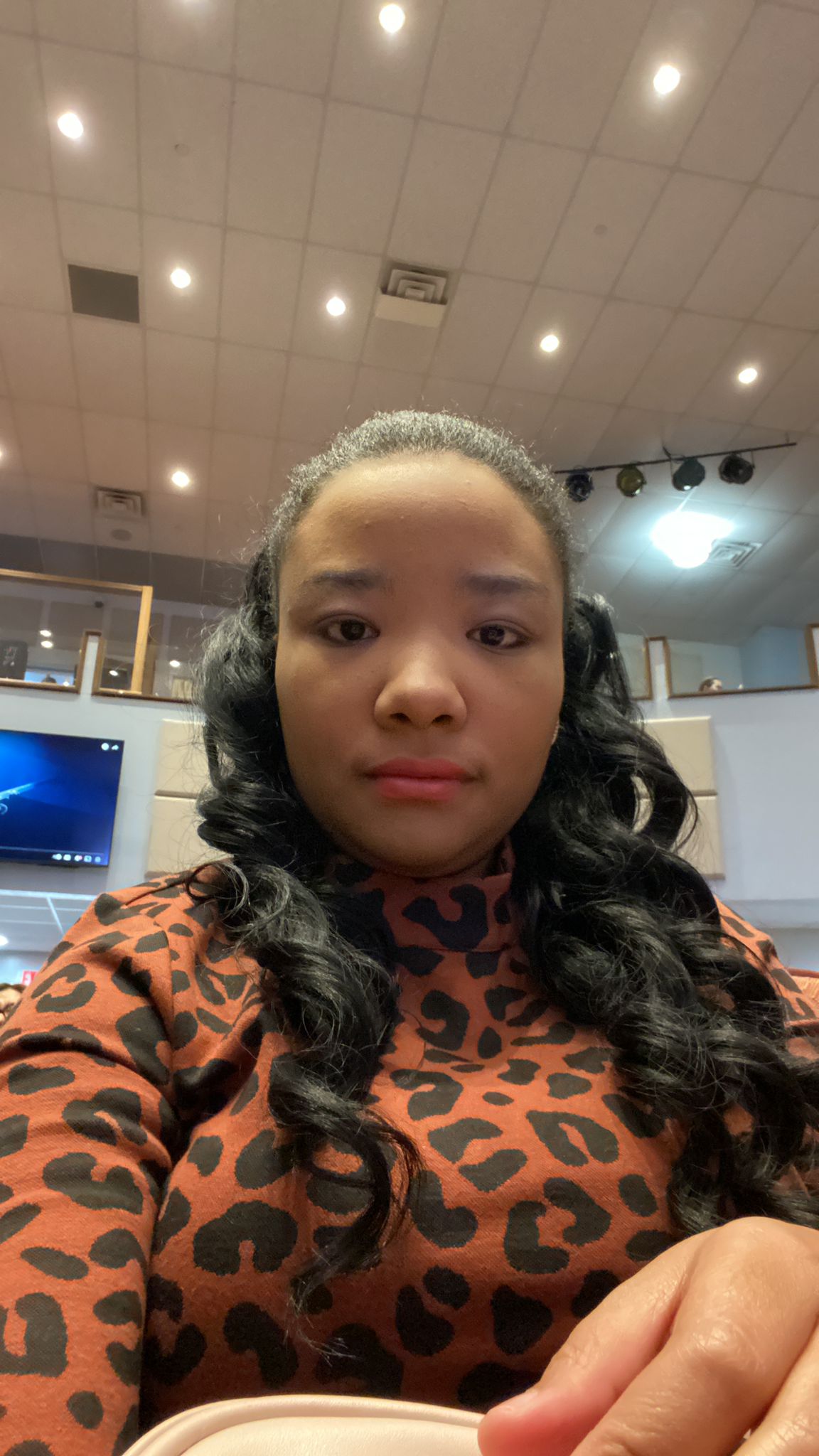 become mermaids tails color malibu pink tail