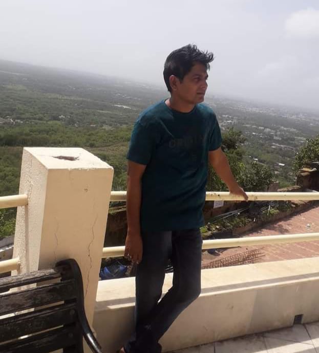 Need Financial Help to run shop