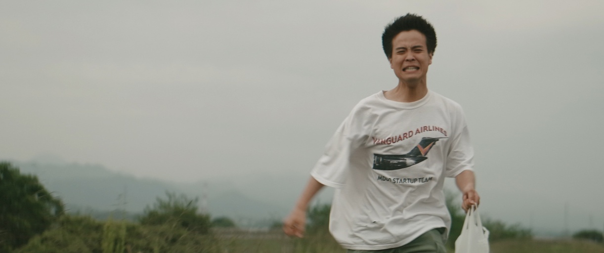 © LesPros entertainment