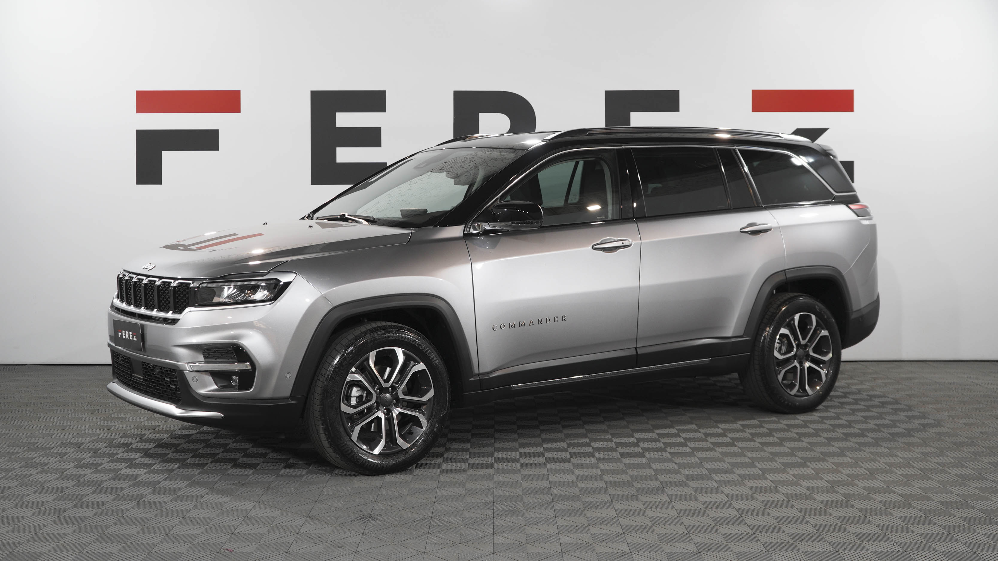 jeep COMMANDER 1.3T270 LIMITED AT6 4X2