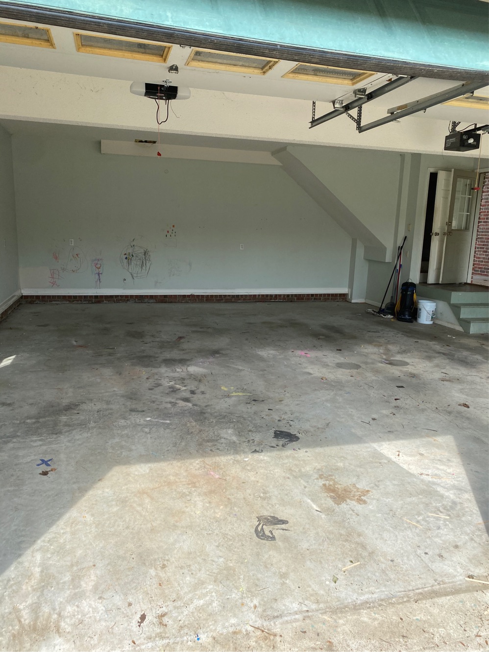 Garage Cleanout in Clayton, NC