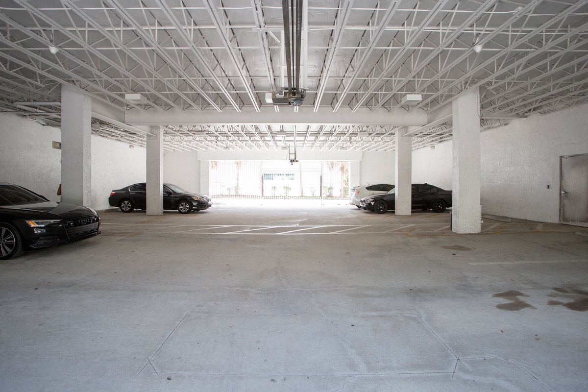 Real estate property located at 3625-3627 W Broward Blvd, Lauderhill, FL