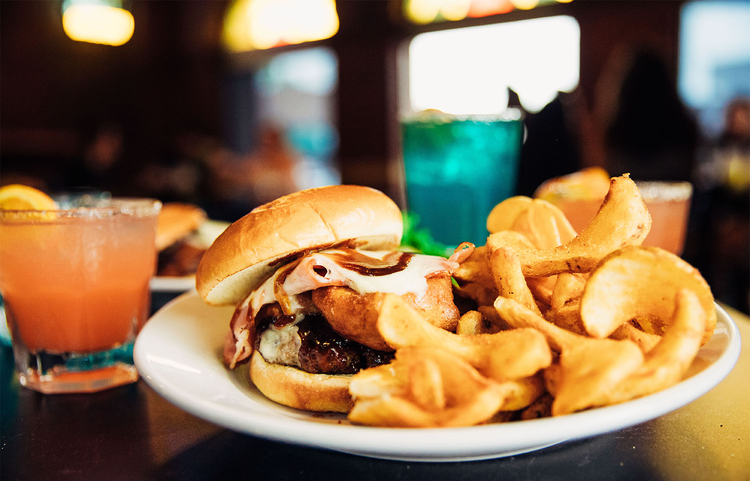 Enjoy your favorite meals, drinks, and sports at Shiloh Bar & Grill in Columbia, MO.