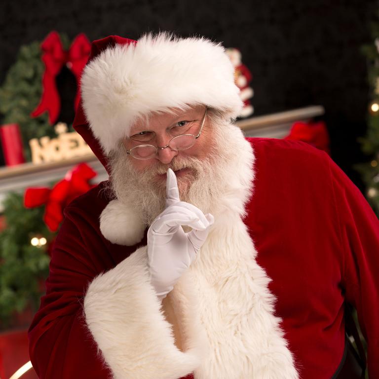 Photos with Santa Danbury Fair Mall