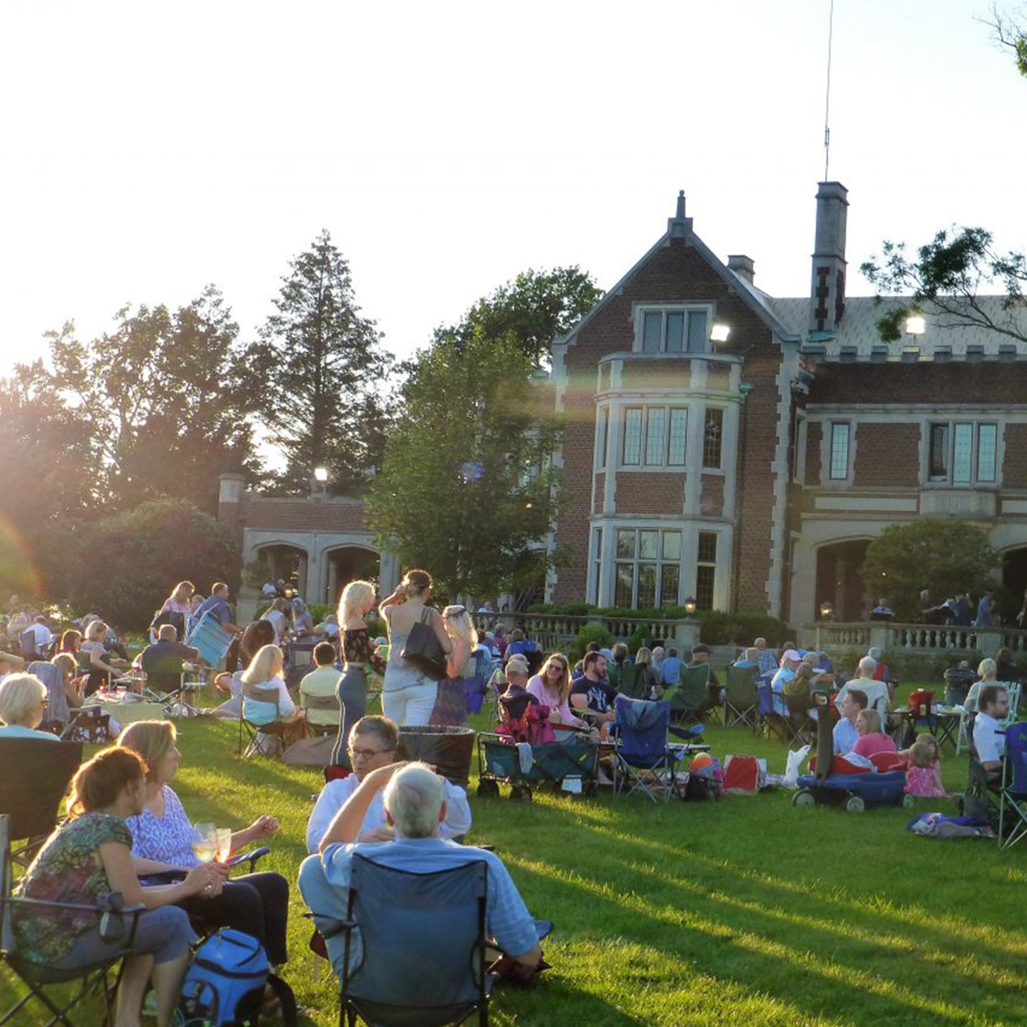 New Canaan: Waveny Park Summer Concert Series