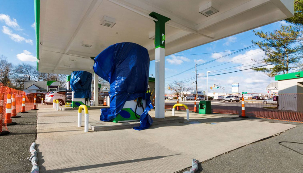 Gas Station Canopy & Fuel Island Cleaning